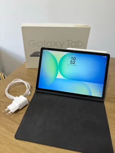 Samsung Galaxy Tab S10 FE Wi-Fi 128GB - Estado de novo