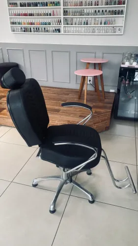 Poltrona para salão de beleza / barbearia 