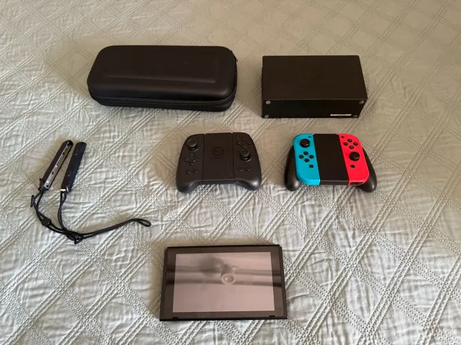 Nintendo Switch V1 Desbloqueado + SD 450GB + Controle Extra + Case