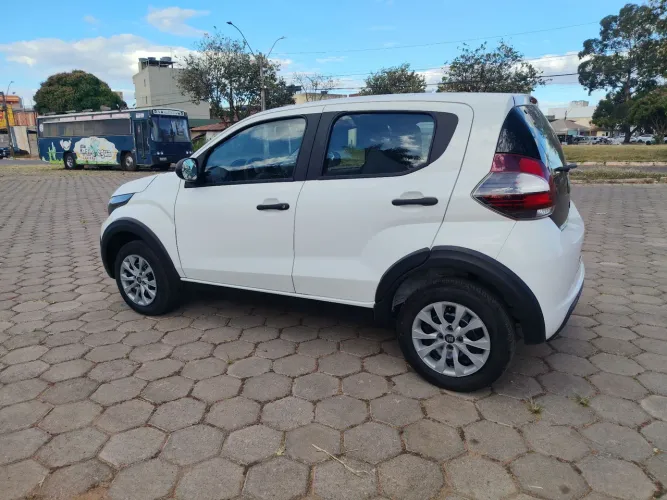 Fiat Mobi Like 1.0 Fire Flex 5P. 2023