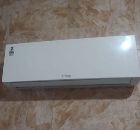 Vendo ar condicionado splint 12.000 BTUs.