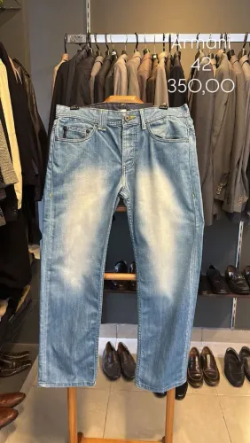 Calça jeans Armani 42
