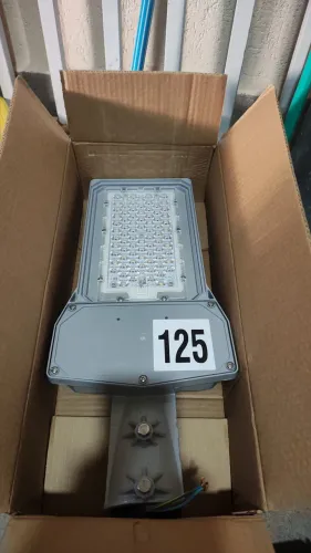 Luminária Pública Led 125w Ledstar® Vitta.luz branca neutro