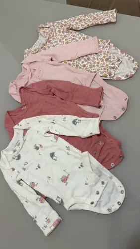 Bodys Carte?s (3 meses)