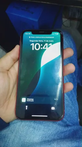 iPhone XR para sair logo