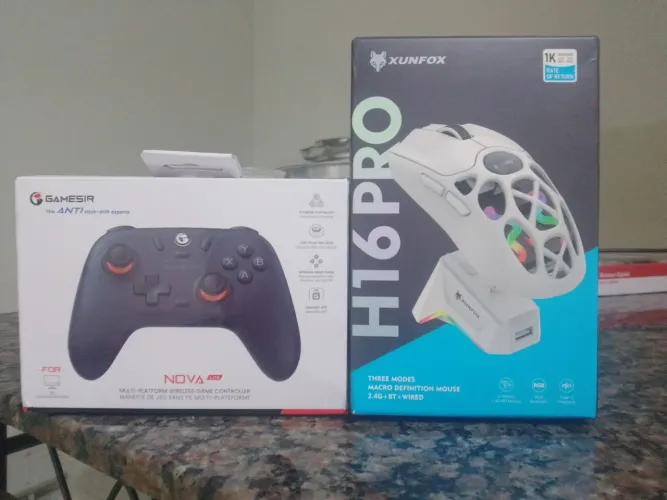 Controle gamer NovaLite 4T + Mouse com visor docker preto