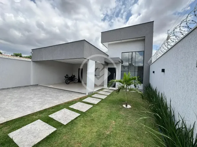 casa 3 quartos no JD-florença AP de Goiânia codigo: 284592