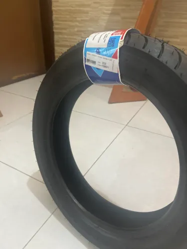 Vendo pneu  traseiro para scooter PCX da marca VIPAL para PCX 