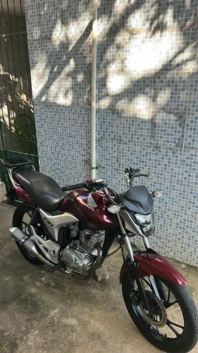 Fan 125 2011 montada 