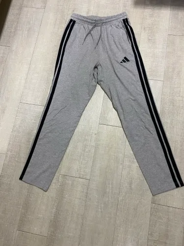 Calça Adidas moletom