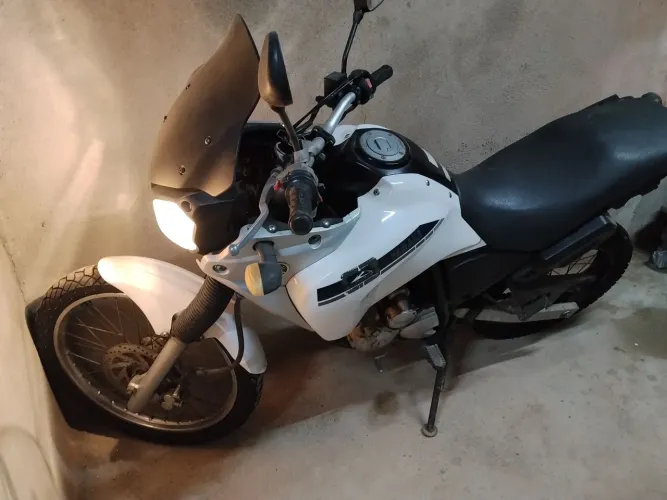 Yamaha XTZ Ténéré 250cc ano 2011