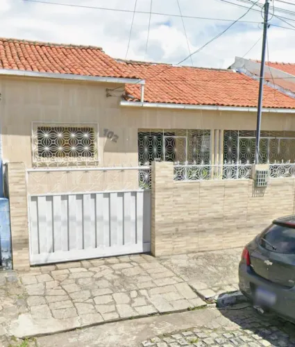 Aluga-se quartos para Homens