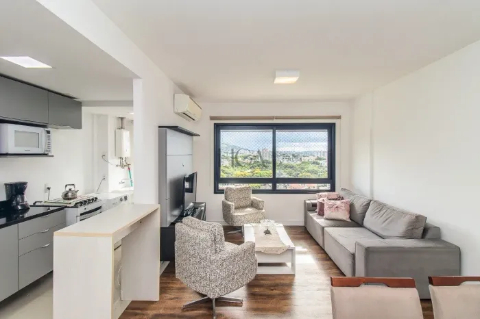 Apartamento mobiliado de 1 dormitório com suíte para alugar no NINE em Porto Alegre/RS