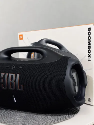 Boombox 4