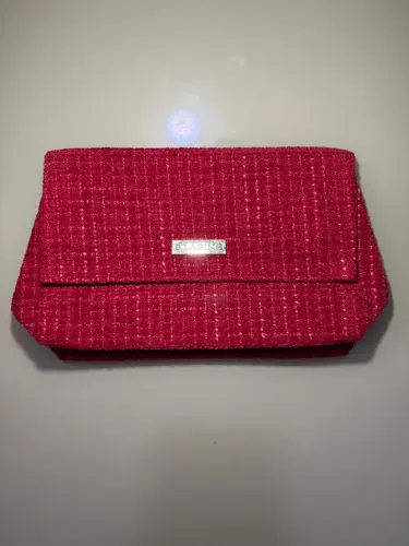 Necessarie