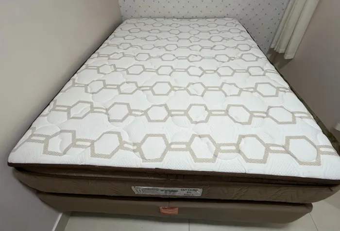 4 Camas Box Pelmex Ortoplus (2 casal + 2 solteiro) ? molas ensacadas, pouco uso
