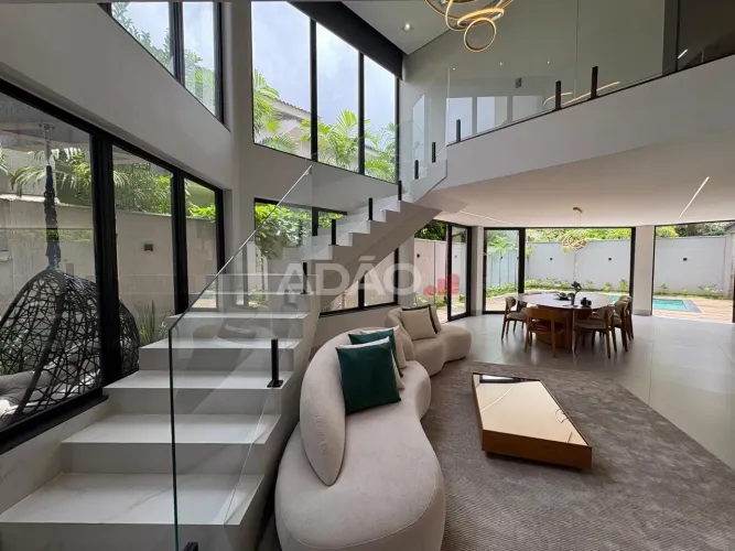 Sobrado Mobiliado Jardins MADRI Casa em Condomínio com 3 Quarto(s) e 6 banheiro(s) à Venda