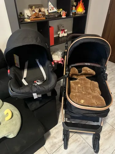 Carrinho de bebê + bebê conforto + assento dinossauro