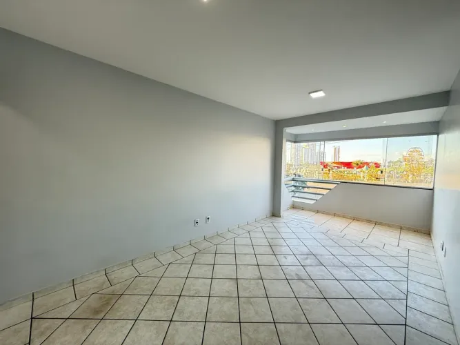 Alugo Apartamento 3 Qts/ 01 suite em frente ao shopping flamboyant