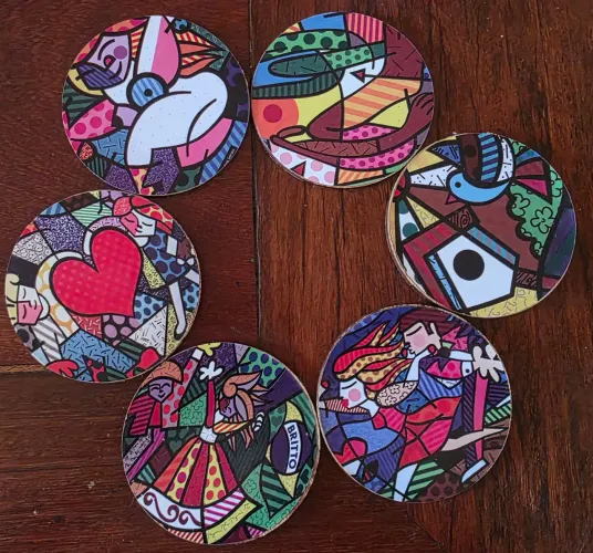 Porta copos arte Romero Britto