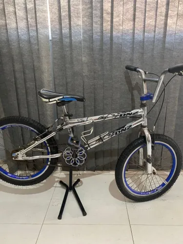 Bicicleta aro 20