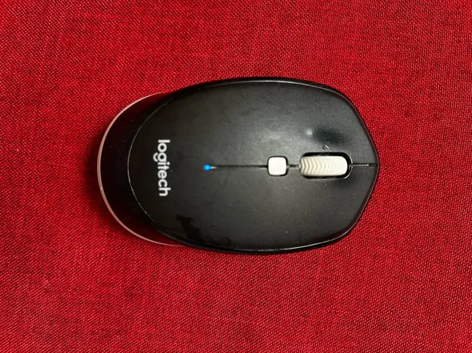 Logitech M535 Bluetooth Mouse, Cinza Preto, semi novo em perfeito funcionamento.