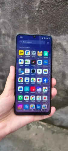 Esse celular está top muito bom comprei ele esse mês não faço entrega