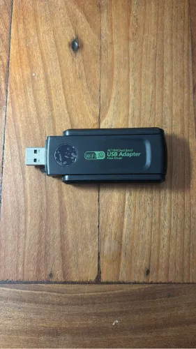 Adaptador USB Wi-Fi AC1300 Dual Band Free Driver
