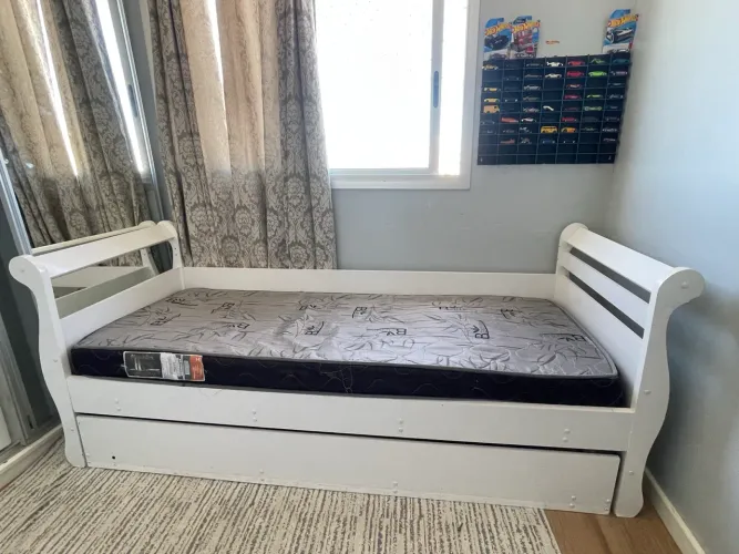 Bi cama solteiro 