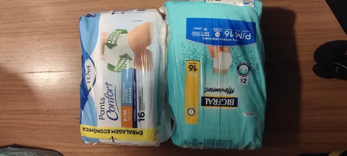 Lote 2 Pacotes Roupa Íntima Geriátrica P/M (Tena e Bigfral) 