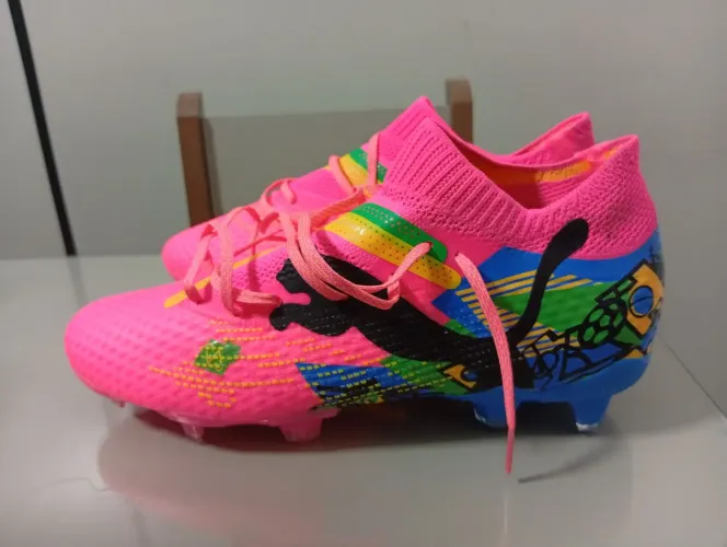Chuteira Puma Future 7 Ultimate Campo "NJR"