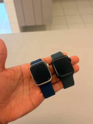 Apple Watch SE 3 e Serie 8