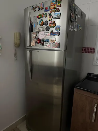 Geladeira Electrolux 370L Inox Frost Free - Super Conservada