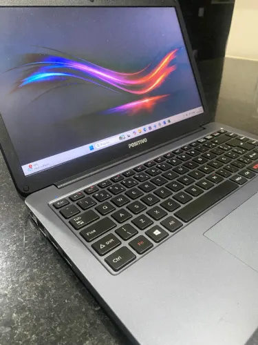 Notebook I3 Geração 8 Positivo/4GB/SSD120GB/HDMI/Ótimo Estado