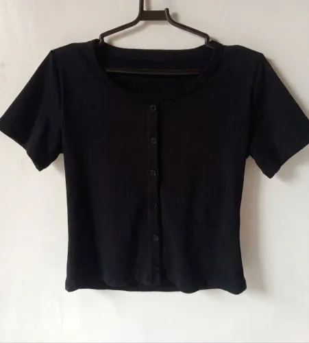 Blusa canelada preta 