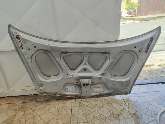Capô Honda Fit 04/08