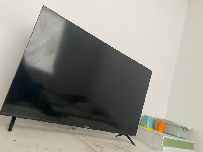 Vendo televisão 43 polegadas
