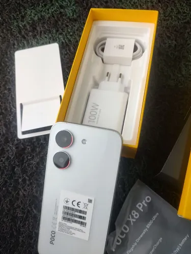 Xaiomi Poco x8 pro white 256 l8 memória 