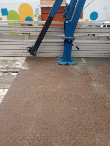 Guincho manual Hidráulico Tipo Girafa 900kg Giratório para Caminhonete