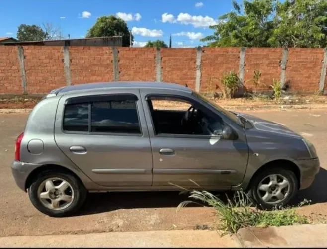 Renault Clio RT/ Privil. 1.0/1.0 Hi-power 16V 5P 2006