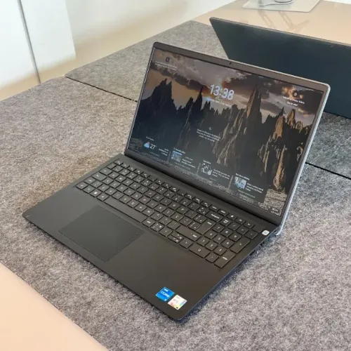 Notebook Dell Vostro i5 de 11ªth, 8gb de RAM, 256gb de SSD, tela de 15.6