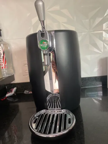 Chopeira Heineken Beertender em ótimo estado
