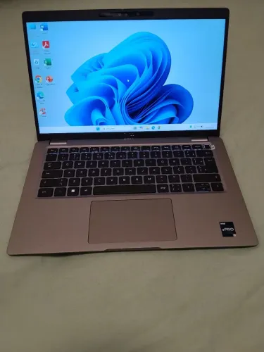 Notebook Dell Latitude 5440 processador core i5-13 th, 16 de Memória Ram Ddr-5, Nvme 512