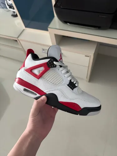 Air Jordan 4 Retrô Red Cement