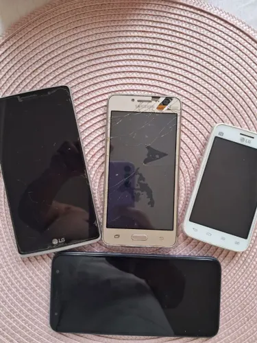 carcaça de celulares variadas 