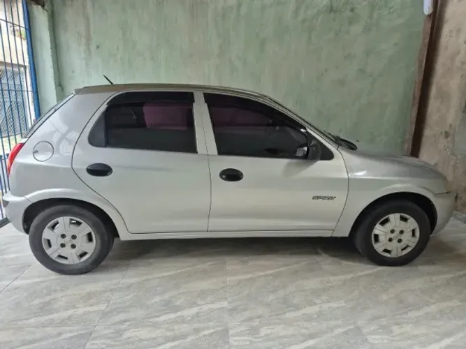 Chevrolet Celta Spirit 1.4 MPFI 8V 85cv 5P 2005