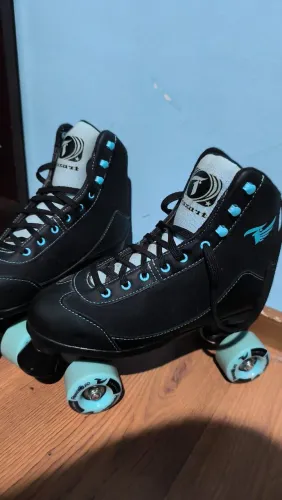 Patins Powerquad - 58mm x 32mm Patins Powerquad Traxart - 58mm x 32mm ABEC-5