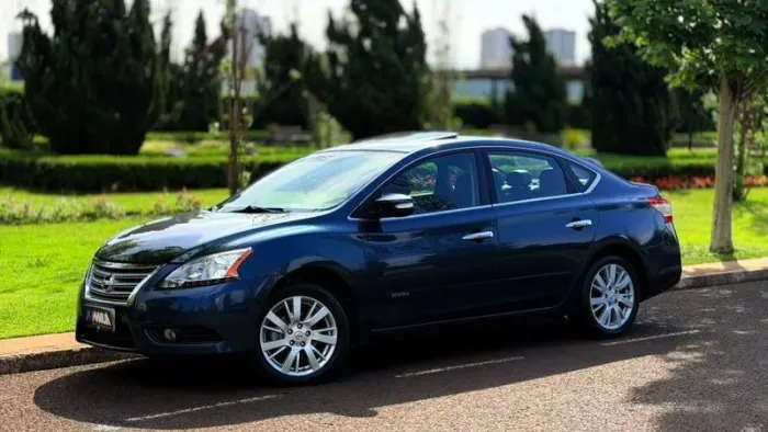 Nissan Sentra SL 2.0 16V CVT (flex) 2015