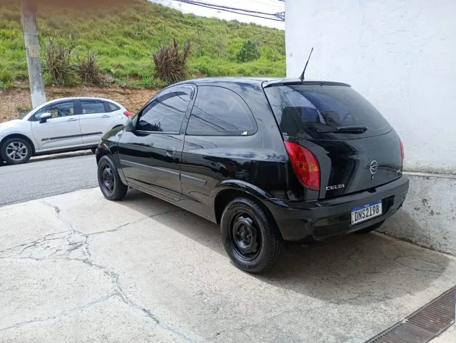Chevrolet Celta 1.0/super/n.piq.1.0 MPFI VHC 8V 3P 2004