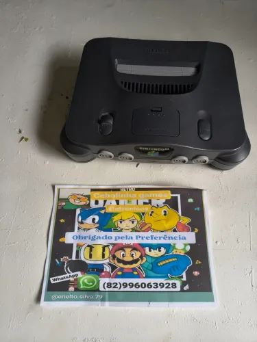 Nintendo 64 só o aparelho funcionando normalmente